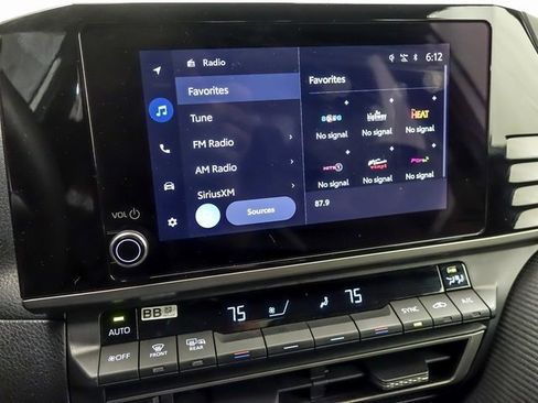 Certified 2025 Toyota Camry SE image 17