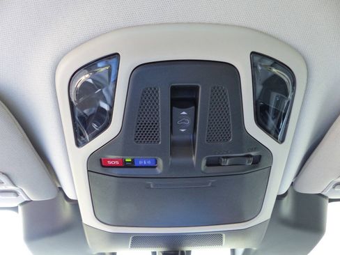Used 2024 Subaru Legacy Limited AWD/4WD image 36