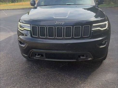 Used 2016 Jeep Grand Cherokee Limited 75th Anniversary image 2