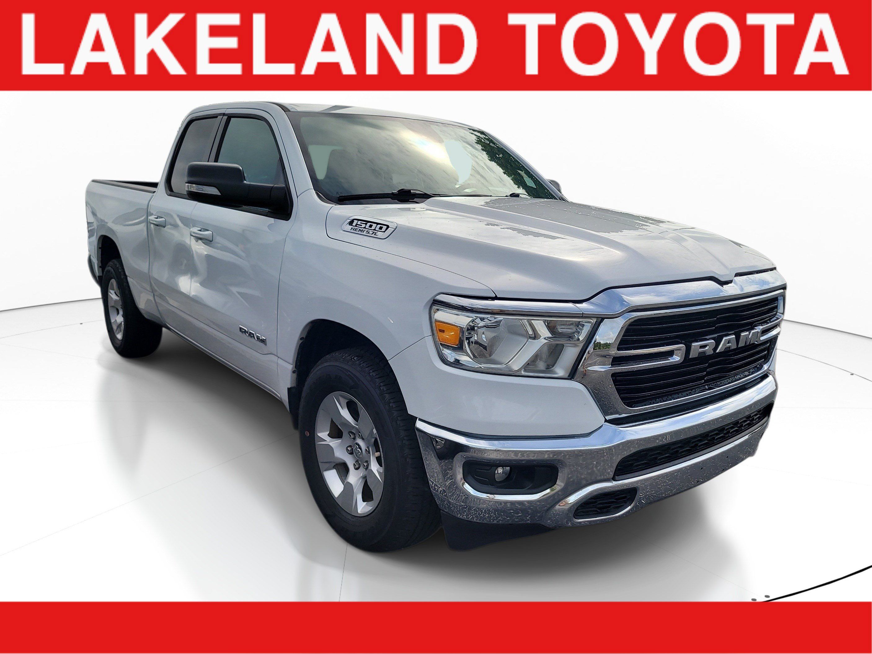 Used 2022 RAM 1500 2WD Quad Cab image 1