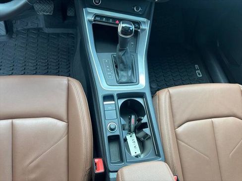 Certified 2023 Audi Q3 2.0T Premium w/ Convenience Package AWD/4WD image 37