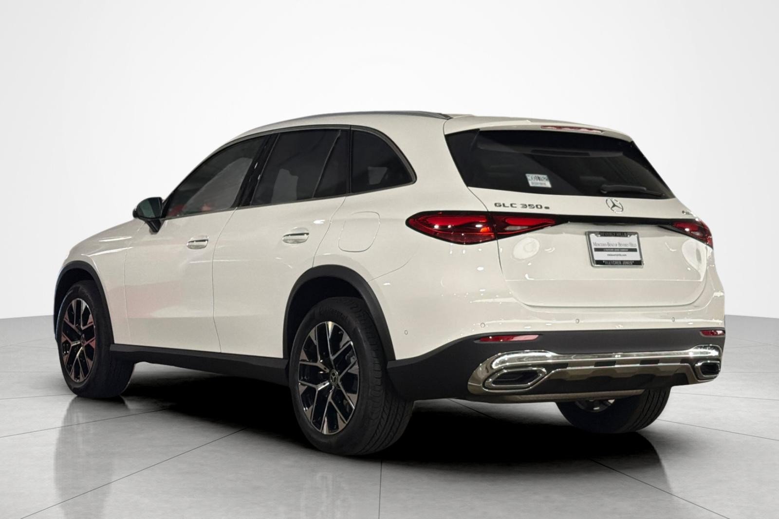 New 2027 Mercedes-Benz GLC 350e 4MATIC image 3