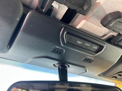 Used 2023 Jeep Wrangler Unlimited AWD/4WD image 40
