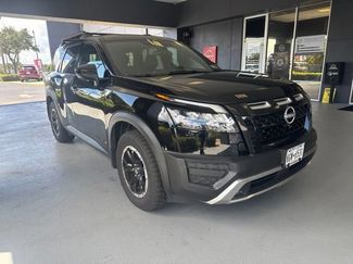 Used 2024 Nissan Pathfinder Rock Creek AWD/4WD video 1