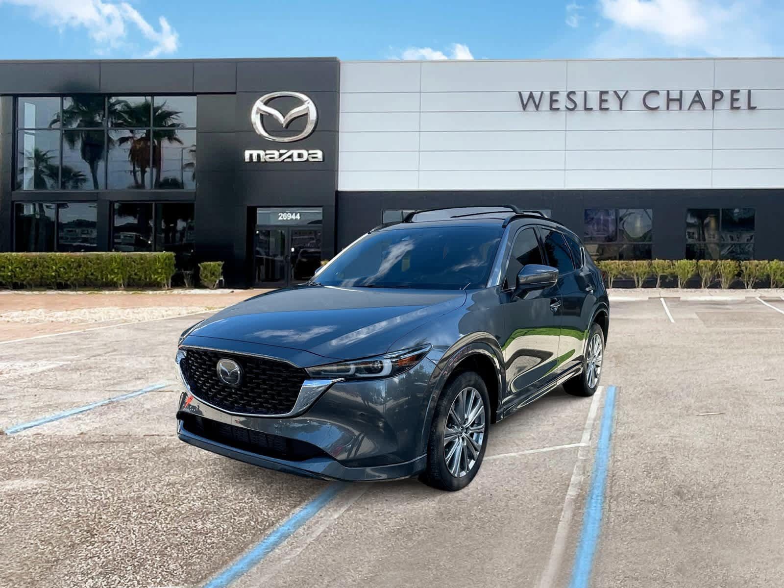 Used 2022 MAZDA CX-5 Signature AWD/4WD image 1