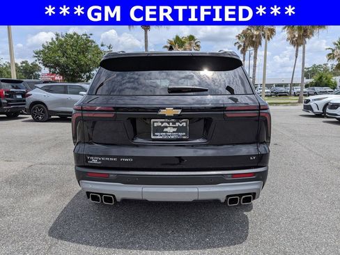 Used 2024 Chevrolet Traverse LT AWD/4WD image 4