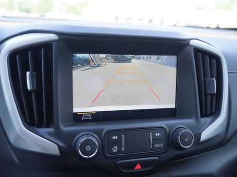 Used 2021 GMC Terrain SLE w/ Driver Convenience Package FWD image 15
