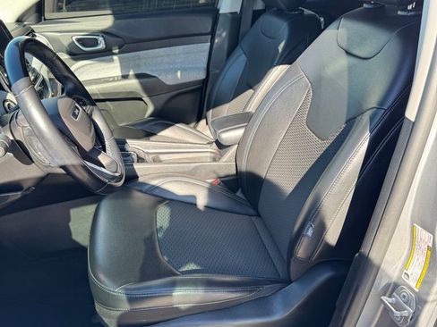 Used 2022 Jeep Compass Latitude w/ Convenience Group image 11