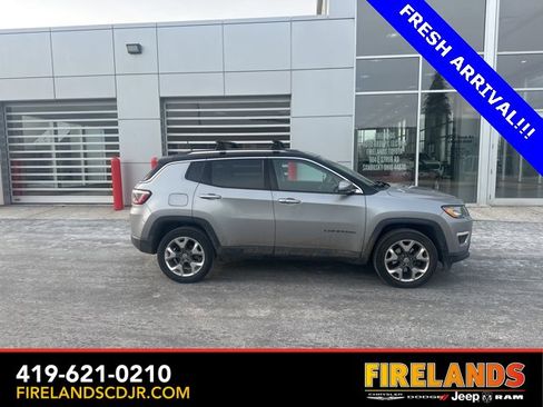 Used 2018 Jeep Compass Limited image 26