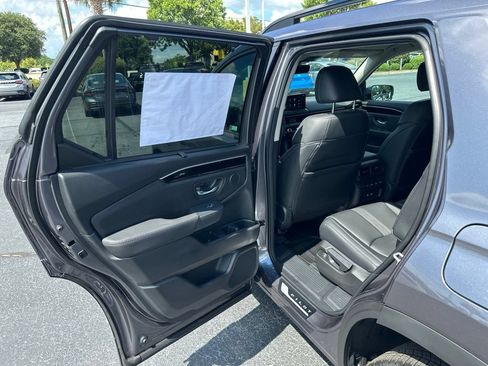 New 2026 Honda Pilot EX-L image 11