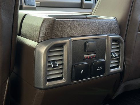 Used 2019 Ford F350 Limited image 40