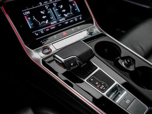 Used 2021 Audi RS 7 Sportback w/ Carbon Optic Package AWD/4WD image 58