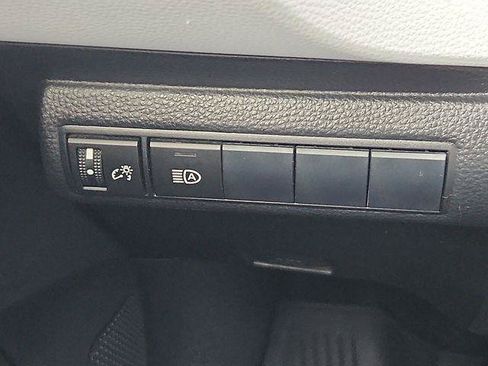 Certified 2020 Toyota Corolla SE FWD image 25