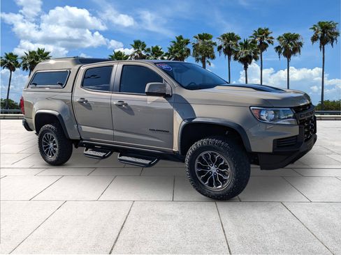 Used 2021 Chevrolet Colorado ZR2 image 2