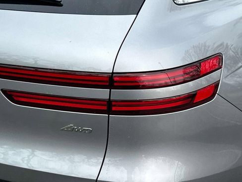 New 2026 Genesis GV70 2.5T Advanced image 10