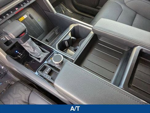 Used 2024 Toyota Tundra Limited w/ TRD Off-Road Package image 19