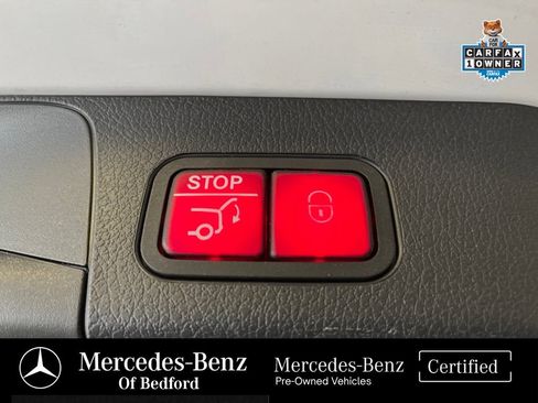 Used 2024 Mercedes-Benz GLB 250 4MATIC image 18