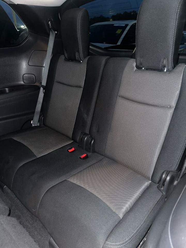 Used 2018 Nissan Pathfinder SV AWD/4WD image 17
