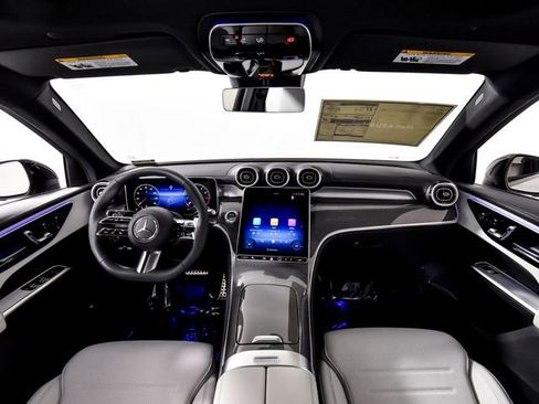 New 2026 Mercedes-Benz GLC 300 image 3