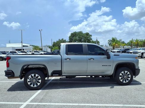 Used 2024 Chevrolet Silverado 2500 Custom w/ Custom Value Package AWD/4WD image 8
