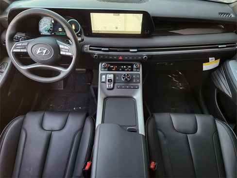 Used 2025 Hyundai Palisade Calligraphy image 21