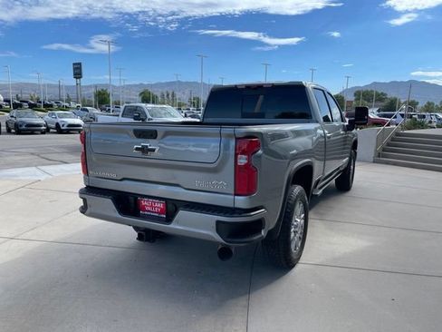 Certified 2024 Chevrolet Silverado 3500 High Country w/ High Country Premium Package AWD/4WD image 5
