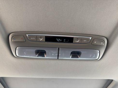 Used 2022 Kia Telluride EX w/ EX Premium Package FWD image 35