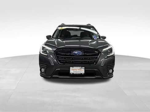 Used 2024 Subaru Forester Limited AWD/4WD image 23