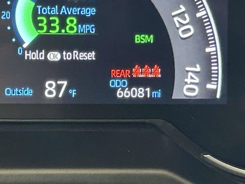 Used 2025 Toyota RAV4 LE FWD image 27