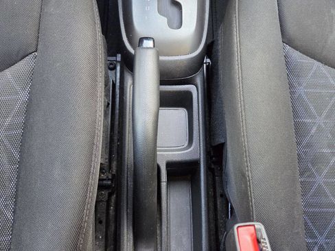 Used 2020 Chevrolet Spark LT image 30