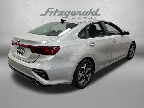 Used 2021 Kia Forte LXS image 7