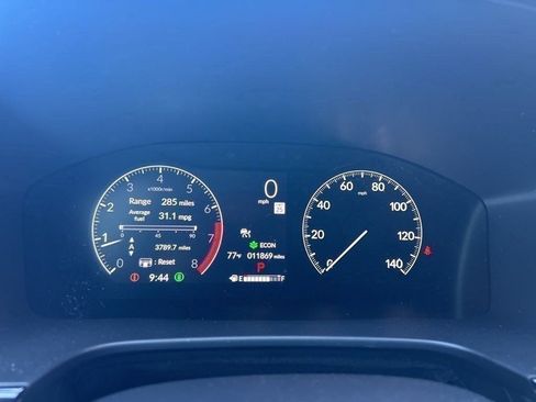 Used 2025 Honda CR-V EX image 11