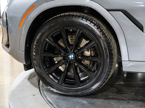 Used 2025 BMW X6 xDrive40i AWD/4WD image 63