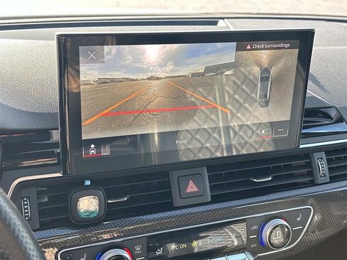 Used 2021 Audi S4 Premium Plus w/ Premium Plus Package image 31