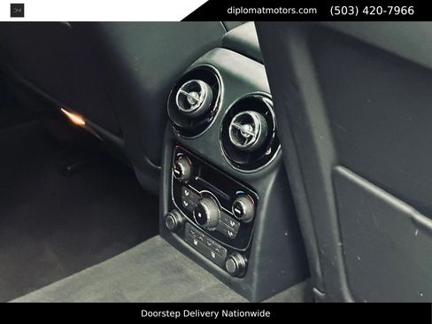 Used 2015 Jaguar XJ L Portfolio AWD/4WD image 22