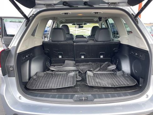 Used 2022 Subaru Forester Limited AWD/4WD image 18