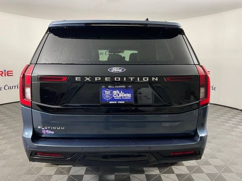 New 2027 Ford Expedition Platinum w/ Platinum Ultimate Package AWD/4WD image 4