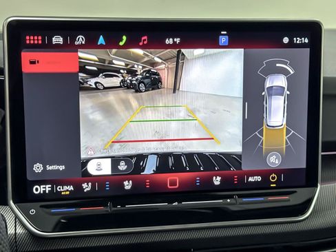 New 2026 Volkswagen GTI SE FWD image 19