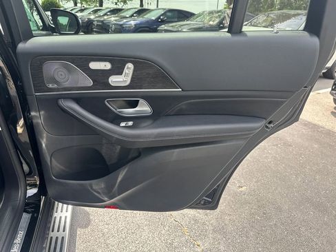 New 2026 Mercedes-Benz GLS 450 4MATIC image 18