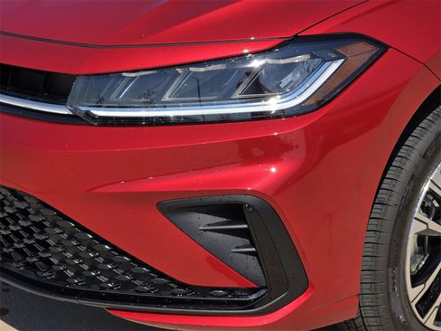 New 2025 Volkswagen Jetta Sport image 6