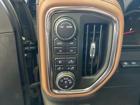 Used 2020 Chevrolet Silverado 2500 High Country w/ Z71 Off-Road Package image 18