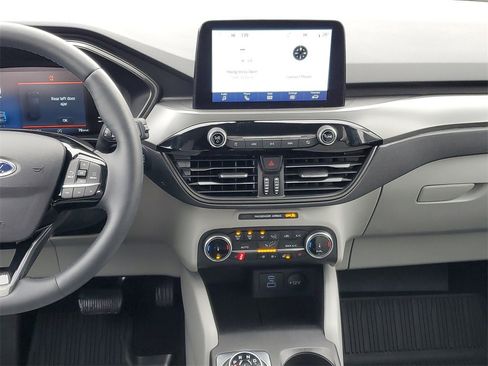 Used 2023 Ford Escape Active image 23