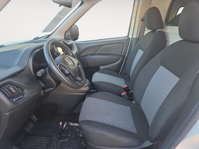 Used 2021 RAM ProMaster City Tradesman FWD image 9