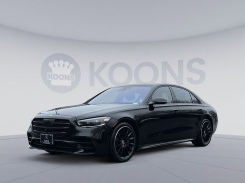 Used 2022 Mercedes-Benz S 500 4MATIC image 1