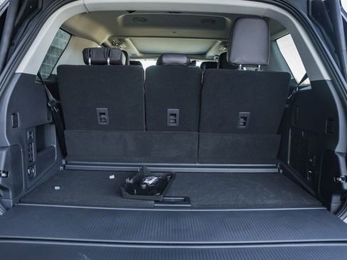 New 2026 Ford Expedition Platinum w/ Platinum Ultimate Package AWD/4WD image 10