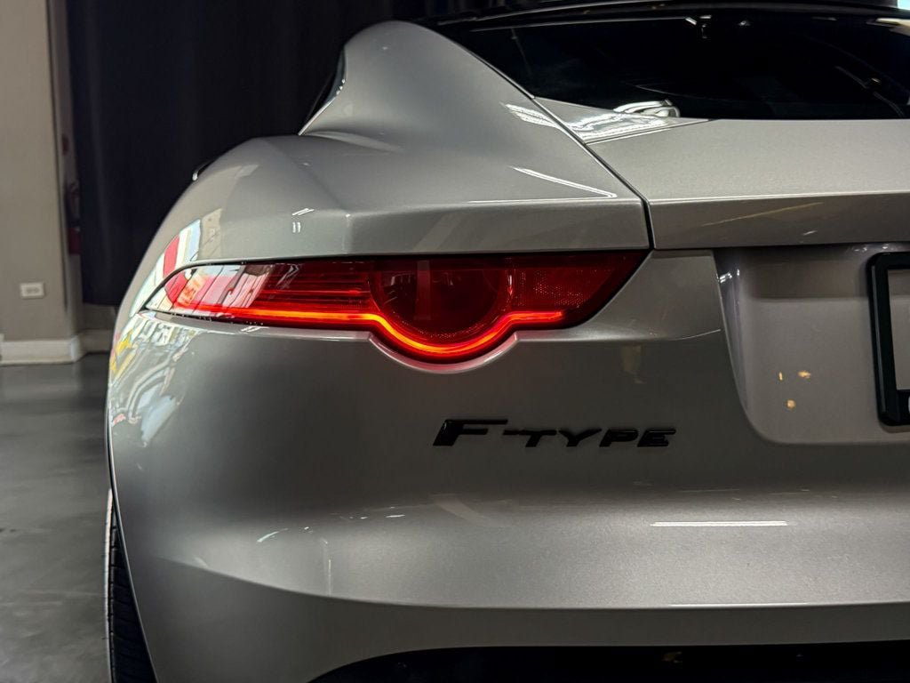 Used 2015 Jaguar F-TYPE R RWD image 78
