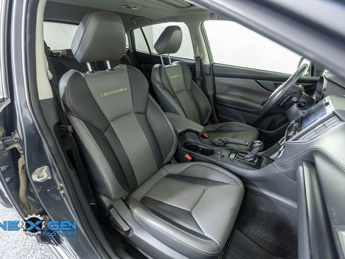 Used 2022 Subaru Crosstrek 2.5i Sport w/ Moonroof Package AWD/4WD image 43