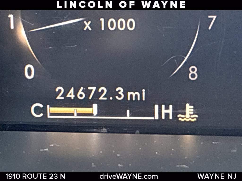 Certified 2023 Lincoln Nautilus AWD w/ Premium Package image 17