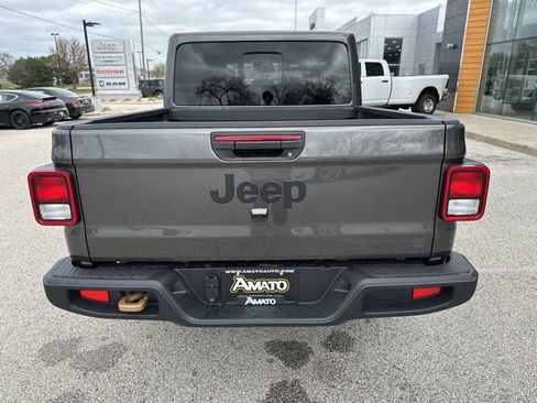 New 2026 Jeep Gladiator Sport AWD/4WD image 8
