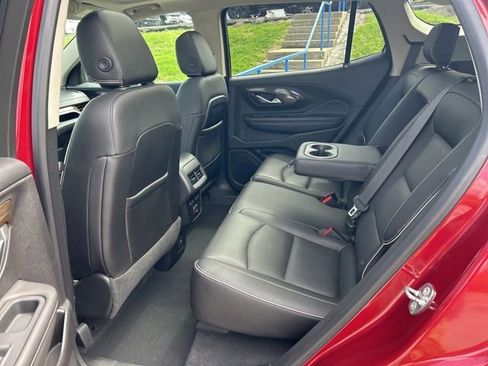 Used 2019 GMC Terrain Denali w/ Driver Alert Package II image 11